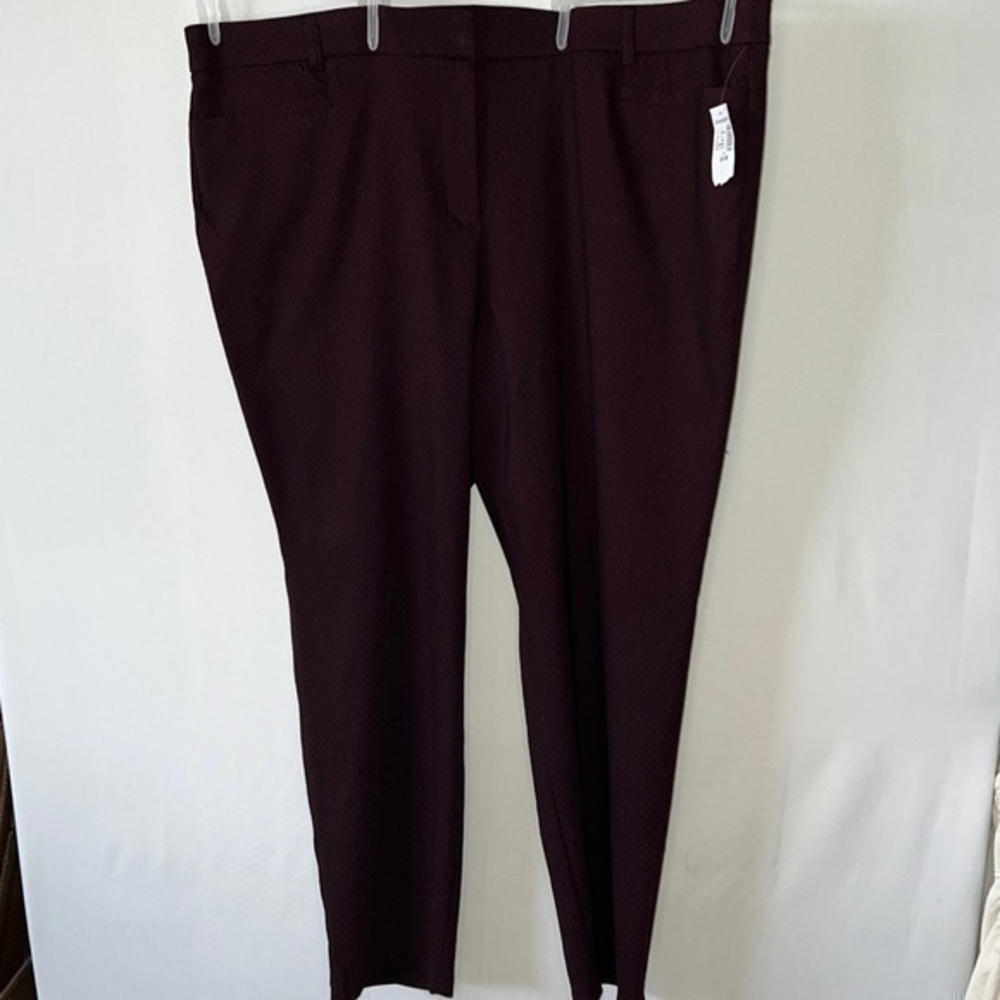 Dress Barn Roz & Ali Dress Pants Signature Fit Maroon Black Size 24W Slim NWT.